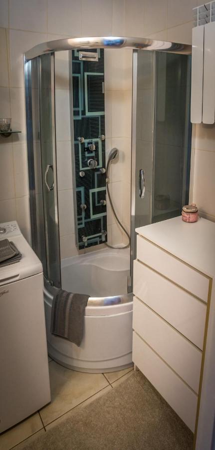 オルシュティンKomfortowy Apartament Seven Niedaleko Centrumアパートメント エクステリア 写真
