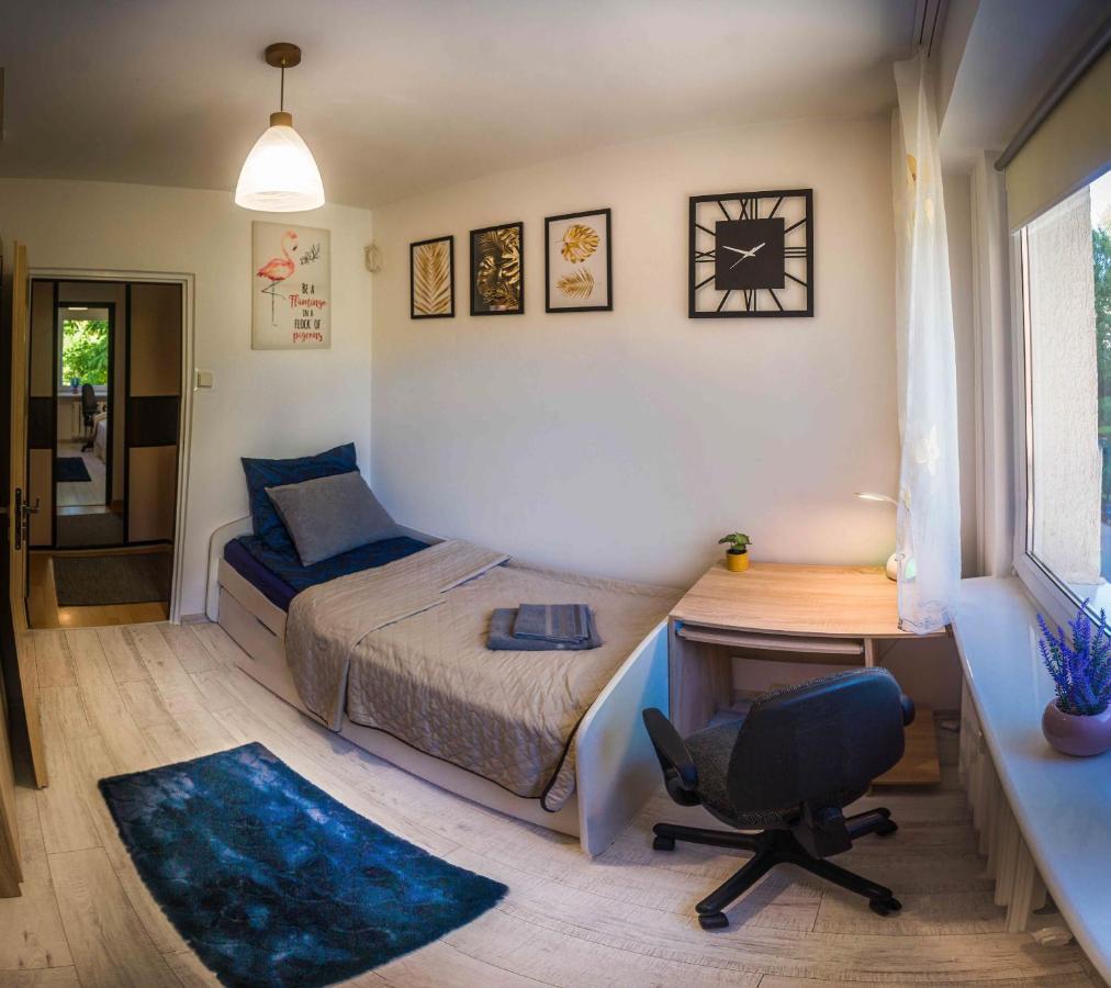 オルシュティンKomfortowy Apartament Seven Niedaleko Centrumアパートメント エクステリア 写真